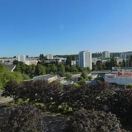 Апартаменты Gwelvad- 3 Ch- Lumineux Et Cocoon- Bellevue/ Proche Bus, Facs/ A 5 Min Du Centre-ville *